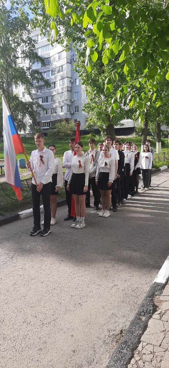 акция "Парад у дома ветерана"
